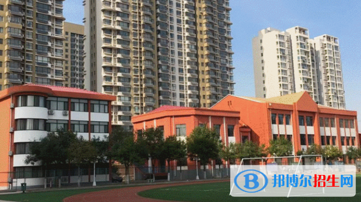 秦皇島渤?？萍贾械葘I(yè)學校2022年招生錄取分數(shù)線