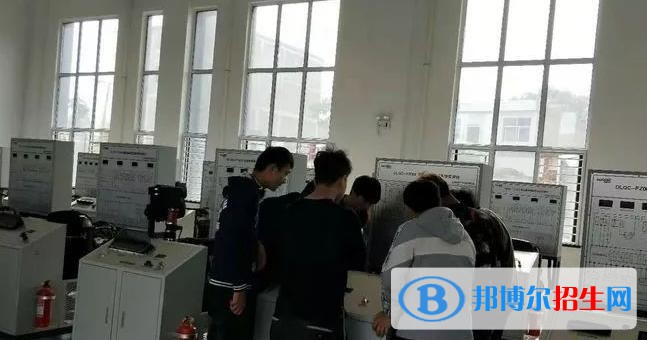 蘭州2022年汽修學(xué)校有哪些專(zhuān)業(yè)可以學(xué)