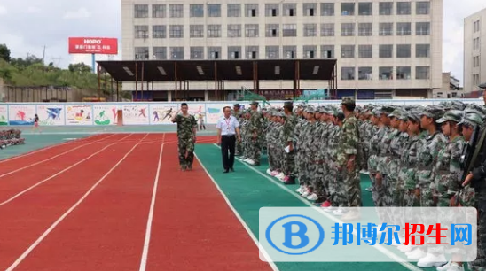 貴州貴陽經(jīng)貿(mào)職業(yè)學(xué)校2022年學(xué)費、收費多少