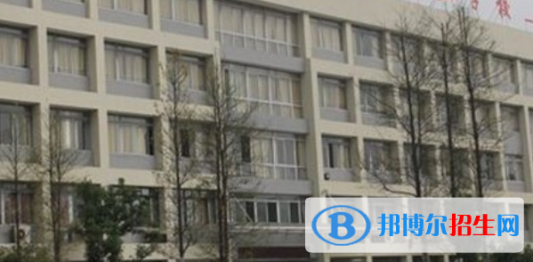 新津縣職業(yè)高級中學(xué)2022年報名條件、招生要求、招生對象