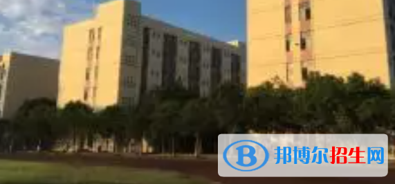 新津縣職業(yè)高級(jí)中學(xué)2022年宿舍條件