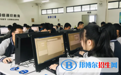 嘉善信息技術(shù)工程學(xué)校4