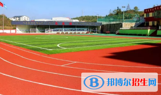 貴州科技學(xué)校2022年學(xué)費、收費多少