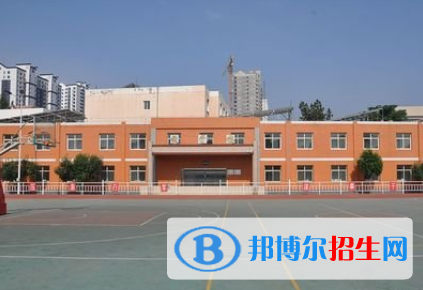 河北信息工程學(xué)校2022年招生辦聯(lián)系電話(huà)