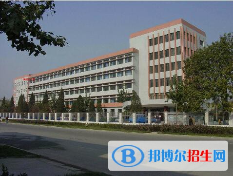 河北科技工程學(xué)校2022年報名條件、招生要求、招生對象