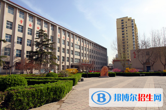 河北經(jīng)濟管理學(xué)校2022年招生辦聯(lián)系電話