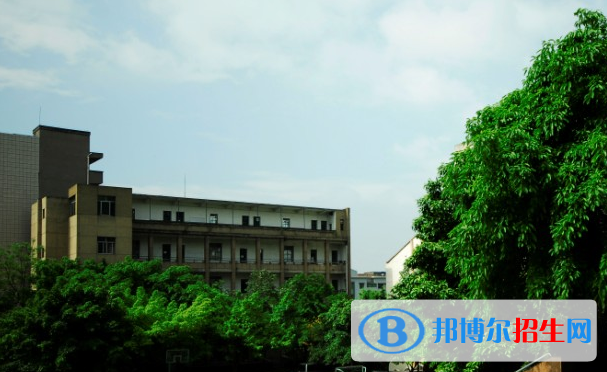 重慶永川職業(yè)教育中心2022年報名條件、招生要求、招生對象