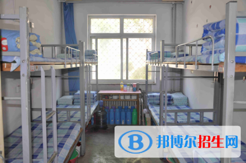 獻縣中等專業(yè)學(xué)校2022年宿舍條件