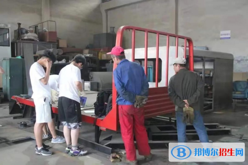 甘肅機械工業(yè)學校2022年招生辦聯(lián)系電話