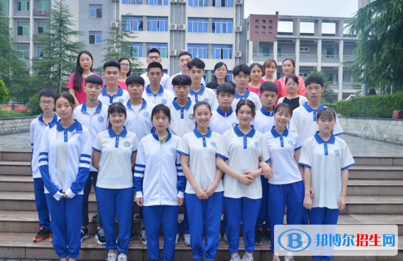 重慶九龍坡職業(yè)教育中心2022年報名條件、招生要求、招生對象