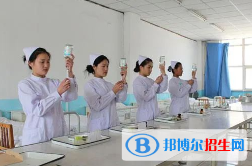 重慶2022年護理學校算什么學歷
