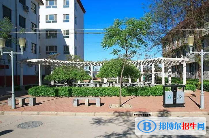 定興縣職業(yè)技術(shù)教育中心2022年報名條件、招生要求、招生對象