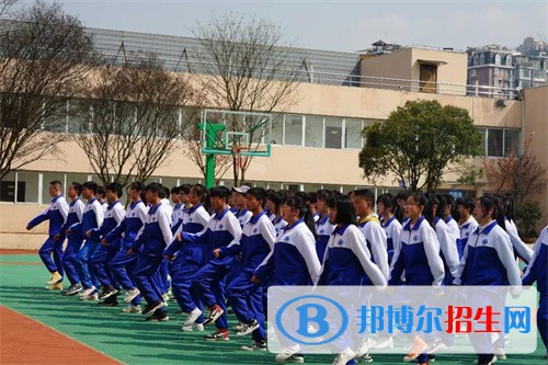 貴州鐵路技師學(xué)院2022年報名條件、招生要求、招生對象