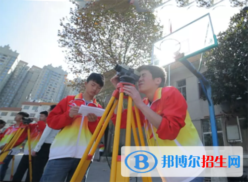 貴陽(yáng)市城鄉(xiāng)建設(shè)學(xué)校2022年招生錄取分?jǐn)?shù)線