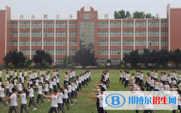 內(nèi)丘職教中心2022年學(xué)費(fèi)、收費(fèi)多少