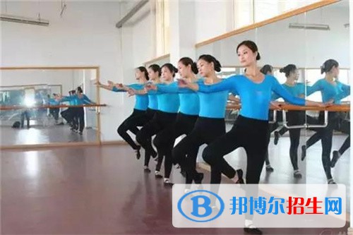 貴陽工業(yè)職業(yè)學(xué)校2022年報名條件、招生要求、招生對象