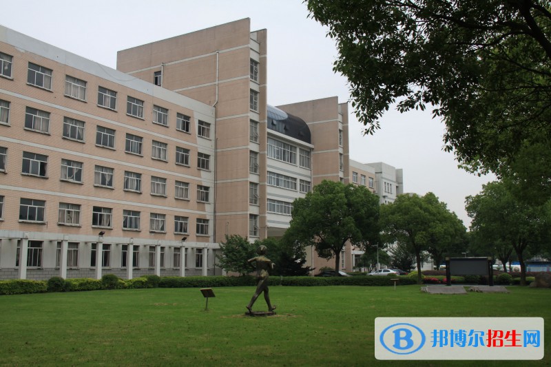 保定市職業(yè)技術(shù)教育中心2022年招生簡(jiǎn)章
