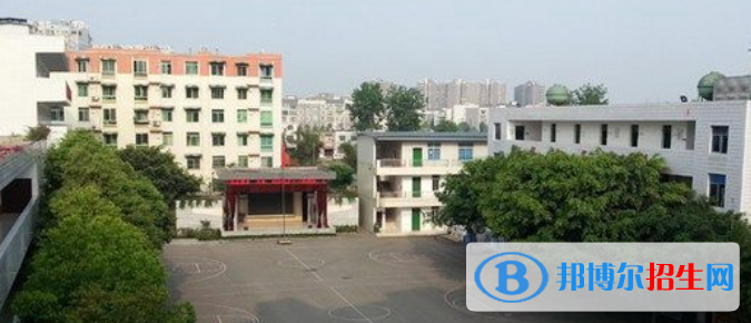 西安鐵路成人中等衛(wèi)生學校2022年報名條件、招生要求、招生對象