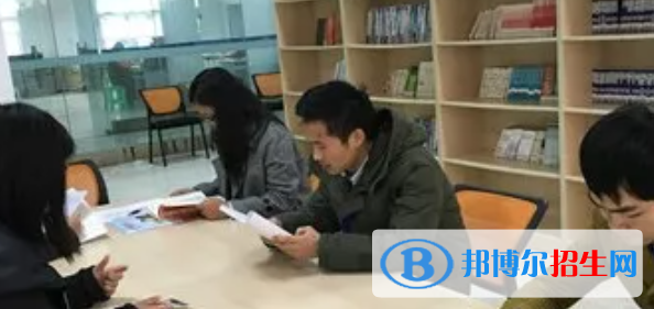 遂寧鴻圖電子電路技術(shù)職業(yè)學(xué)校2022年學(xué)費(fèi)、收費(fèi)多少