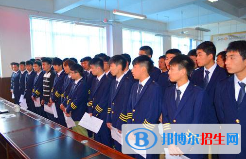 河北2022年鐵路學(xué)校報名條件