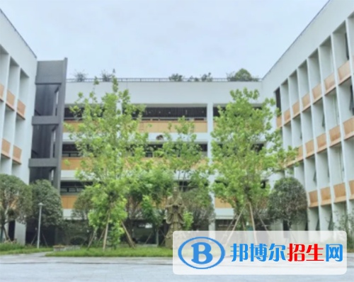 成都市鐵路中學(xué)校怎么樣、好不好
