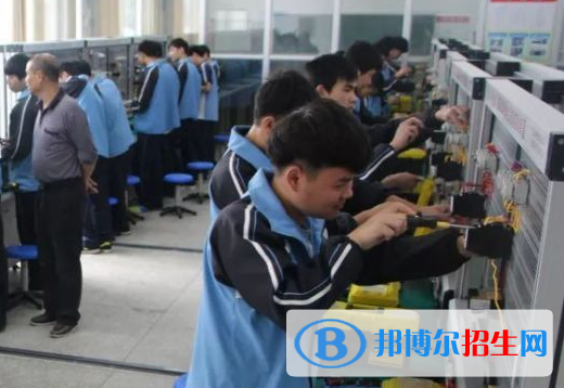 貴州2022年初中生上電子商務(wù)學(xué)校