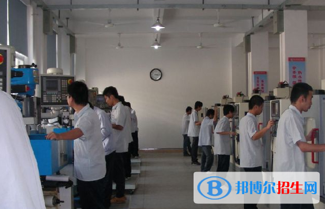 貴州2022年初中生能去的電子商務學校