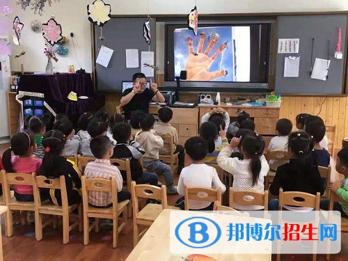 江蘇2022年哪個(gè)大專(zhuān)學(xué)校的幼師學(xué)校好