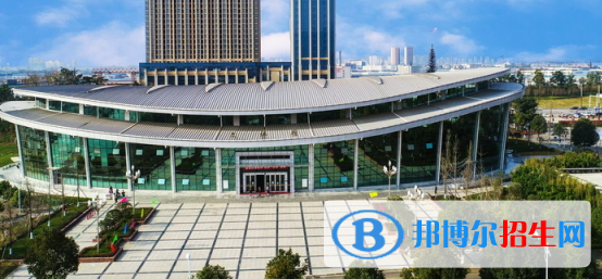 成都2022年哪個大專學校汽修學校好
