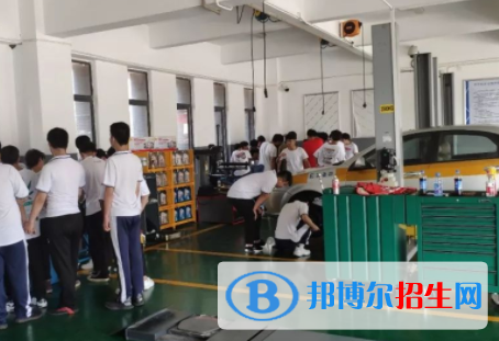 杭州2022年200分能上汽修學校嗎