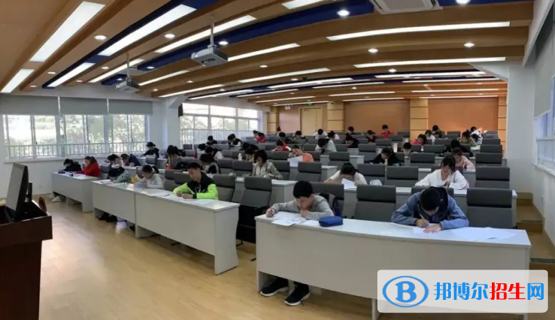  上海交大教育集團澳大利亞國際課程中心2022年學(xué)費標準