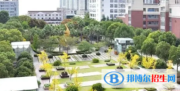 上海光華學(xué)院劍橋國際中心2022年學(xué)費標(biāo)準(zhǔn)