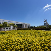 秦皇島市職業(yè)技術學校