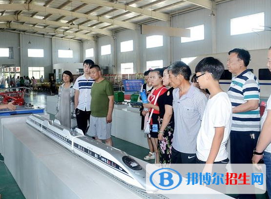 河北2022年女生讀軌道交通學校學什么好