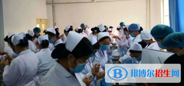 德州衛(wèi)生學校2022年招生辦聯(lián)系電話