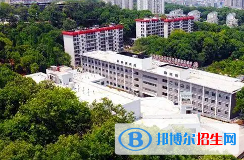 葛洲壩水利水電學校