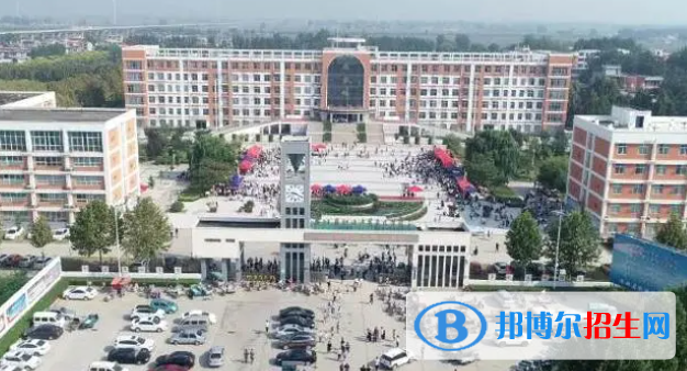 安陽(yáng)縣職業(yè)中等專(zhuān)業(yè)學(xué)校2022年招生辦聯(lián)系電話(huà)
