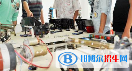 杭州2022年讀汽修學校要多少錢