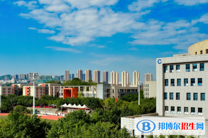 重慶2022年關(guān)于軌道交通學校的大專學校