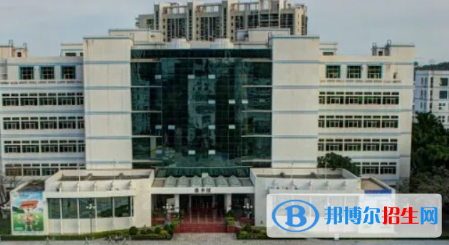 海南第二衛(wèi)生學校2022年招生辦聯(lián)系電話