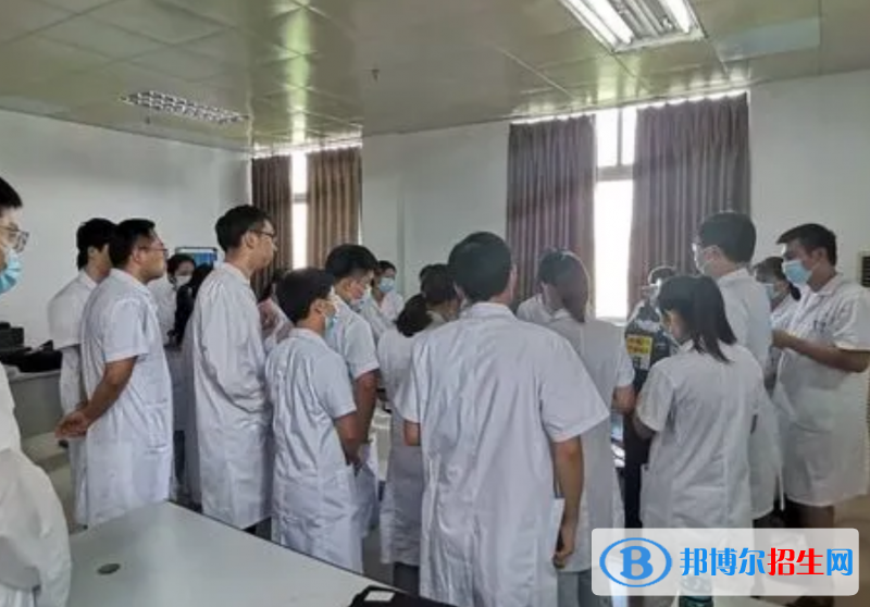 海南第三衛(wèi)生學校2022年有哪些專業(yè)