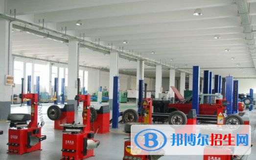 杭州2022年讀汽修學(xué)校能考大學(xué)嗎