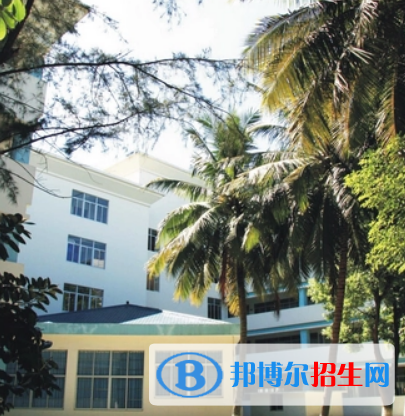 海南省衛(wèi)生學(xué)校2022年報(bào)名條件、招生要求、招生對(duì)象;