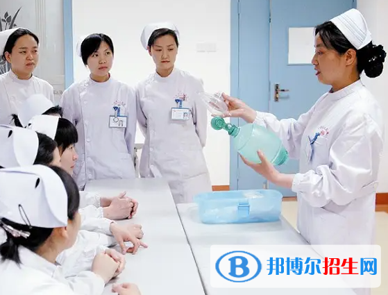 甘肅2022年讀衛(wèi)校學什么專業(yè)好