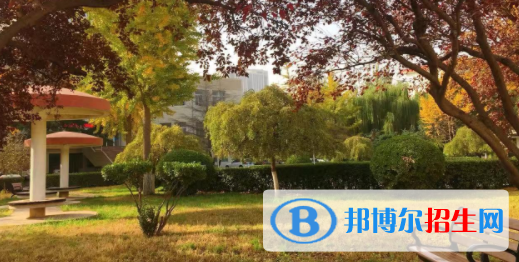 山東省濟(jì)南商貿(mào)學(xué)校2022年學(xué)費(fèi)、收費(fèi)多少