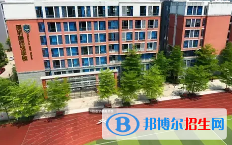  瑞得福國際學(xué)校高中部2022年報(bào)名時(shí)間