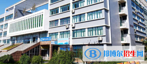 濰坊商業(yè)學(xué)校2022年招生簡(jiǎn)章