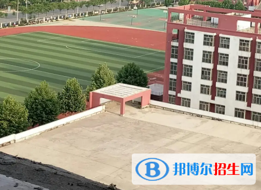 滑縣裳華職業(yè)技術(shù)中專2022年報(bào)名條件、招生要求、招生對象