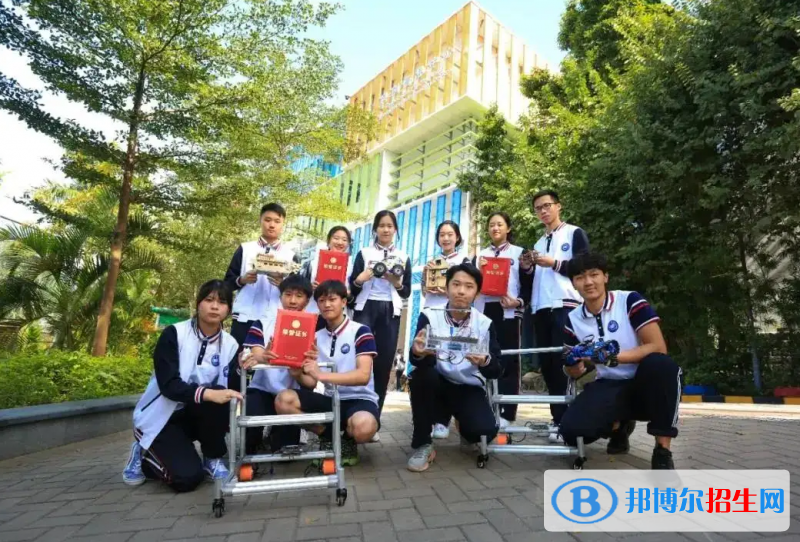  深圳桃源居中澳實驗學?？孔V嗎