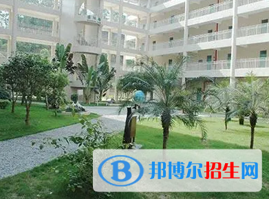 深圳美中學(xué)校國(guó)際部2023年招生政策
